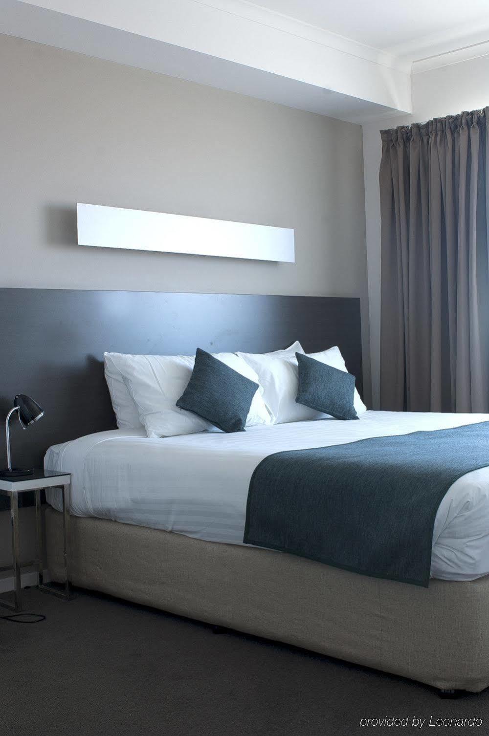 Aparthotel Abode Tuggeranong Canberra Exterior foto